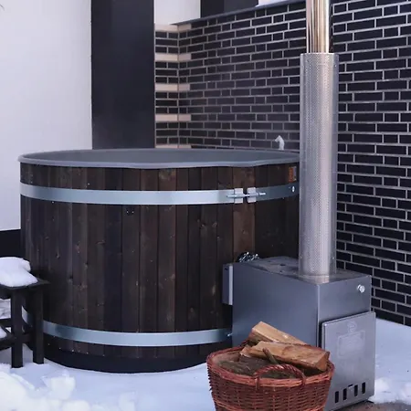 Vakantiehuis 2 I 2 Badefaesser I Sauna I Bis 10 Gaeste