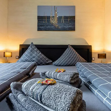 2 I 2 Badefaesser I Sauna I Bis 10 Gaeste Vakantiehuis