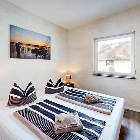 2 I 2 Badefaesser I Sauna I Bis 10 Gaeste Feriehus